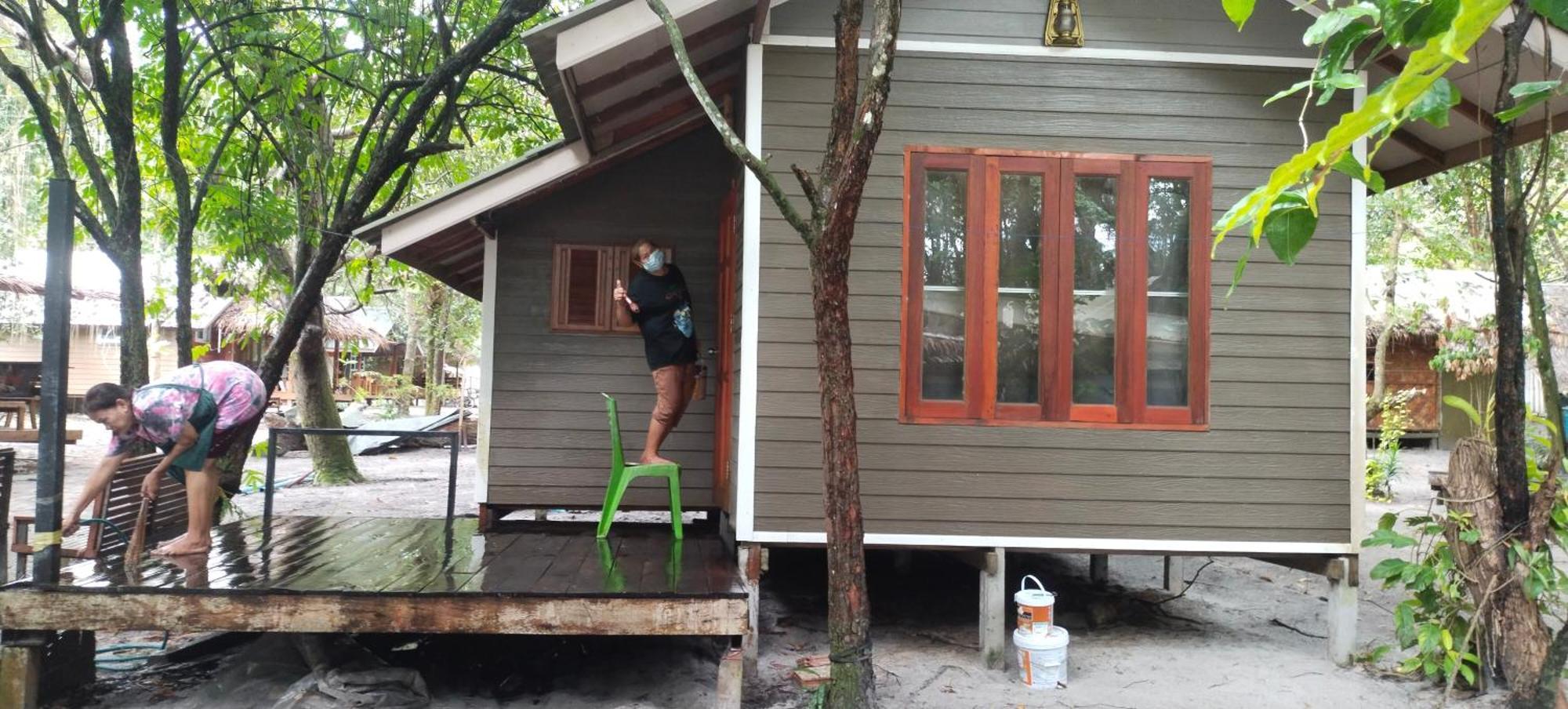 Hotel Lazy Hut Koh Phayam Exterior foto